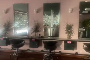 Pfeiffer&rsquo;s Friseur und Beauty salon