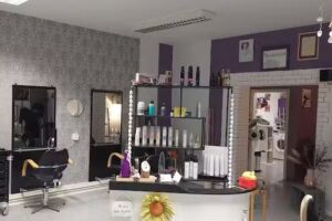 Plathi’s Haarstube