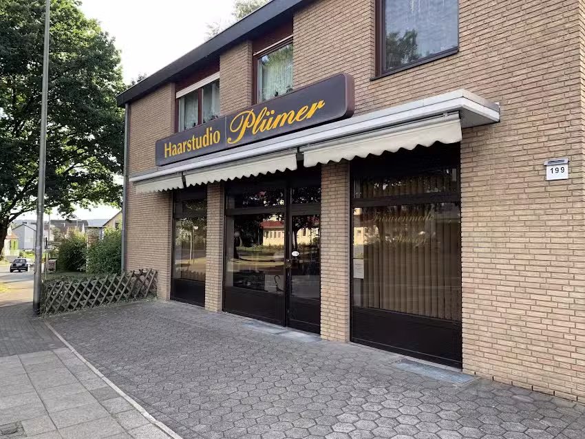 Pl&uuml;mer Haarstudio