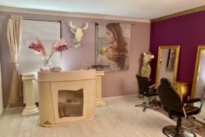 Pretty Women- Fariba Fernandes da Silva