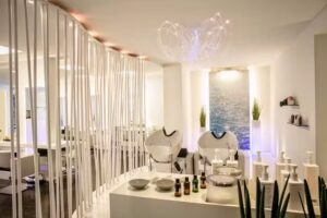 pur | hair & make up