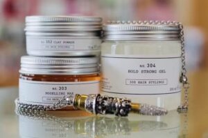 Reichle &bdquo;Die Fris&ouml;re&ldquo;