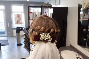 RENDEZ VOUS FRISEUR UND KOSMETIK STUDIO