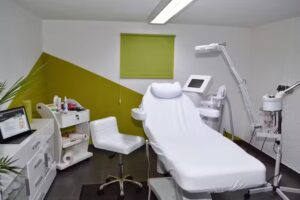 RH Kosmetik dauerhafte Haarentfernung Lasertechnik