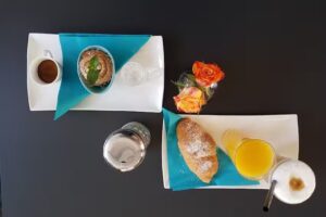 Robanus Friseur & Caf&eacute;