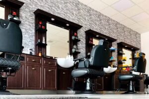 Roj Barbershop Herren und Damen-Friseur