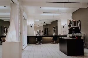 Roland Coiffeur by St&eacute;phane