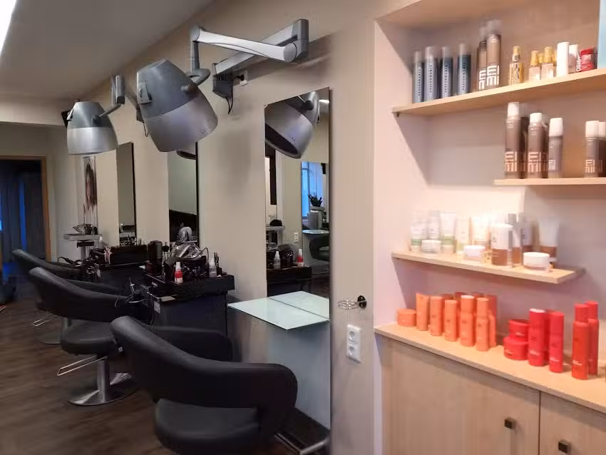 Roma hairstyle Mandy Leutert