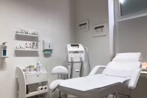 Roses Beauty Dauerhafte Haarentfernung mit Diodenlaser