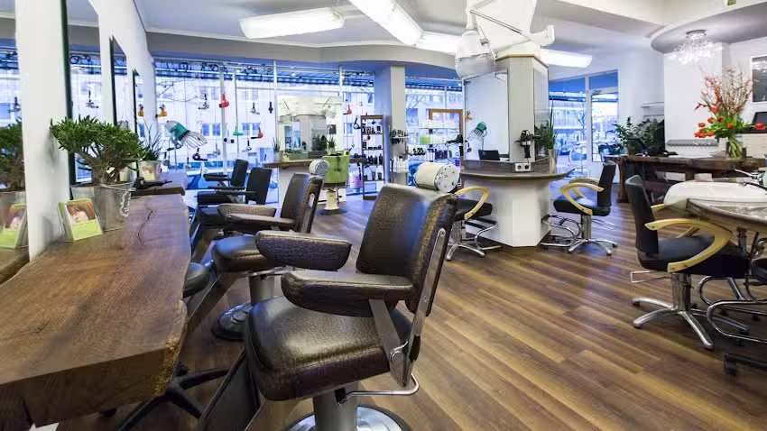 Sabine Ertel selbstst&auml;ndige Friseurmeisterin & Diplom Coloristin