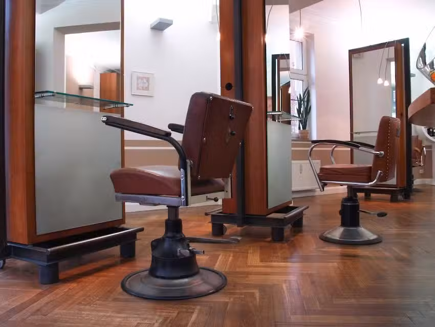 Saint Paul&rsquo;s Friseur