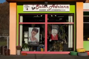 Salon ADRIANA