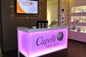 Salon Capelli Hair. Style.