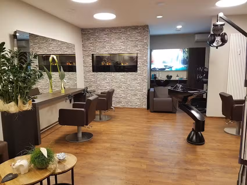 Salon Der Schnitt Silvia Heipl