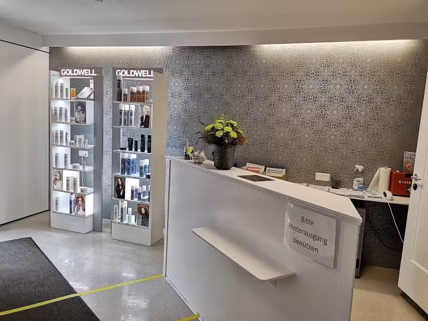 Salon Fesch &ndash; Nikoletta&rsquo;s Haarwerkstatt