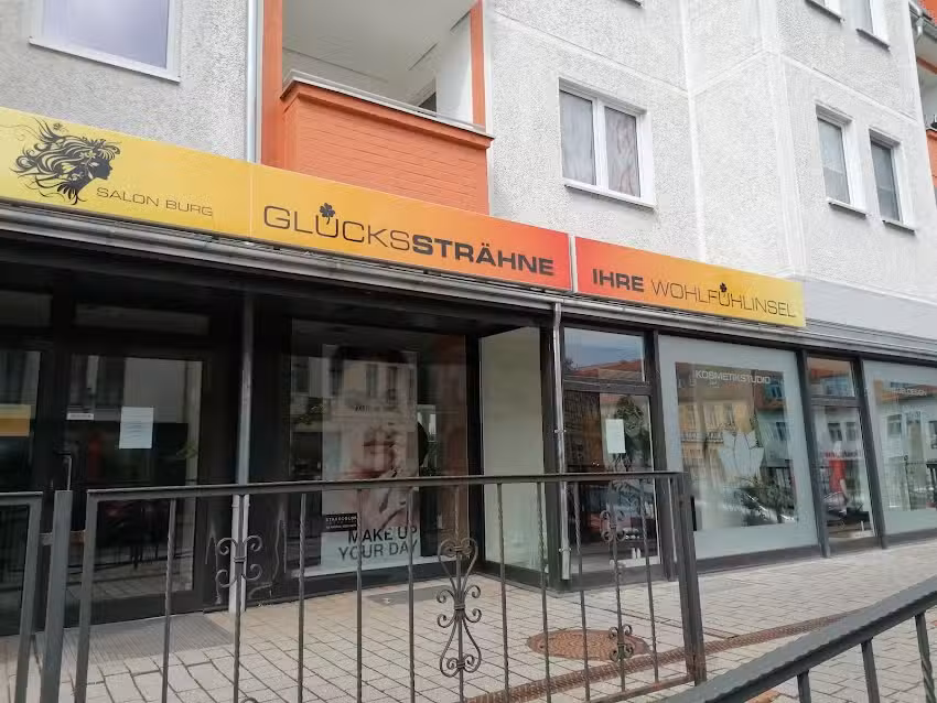 Salon Gl&uuml;cksstr&auml;hne