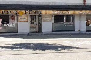 Salon G&uuml;nes