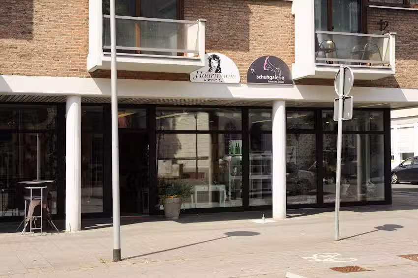 Salon Haarmonie MV-GmbH Per&uuml;cken &ndash; Zweithaar