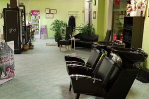 SALON HAIRCUT BY JACI UG