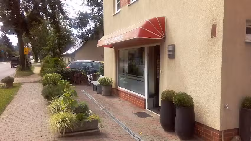 Salon Heinrich Haar- u. Br&auml;unungsstudio