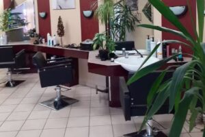 Salon Ines