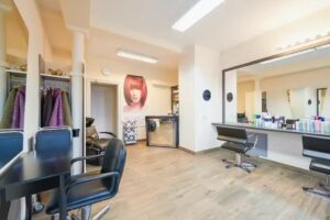 Salon Massi ارايشگاه ایرانی در هامبورگ ، سالن مسی