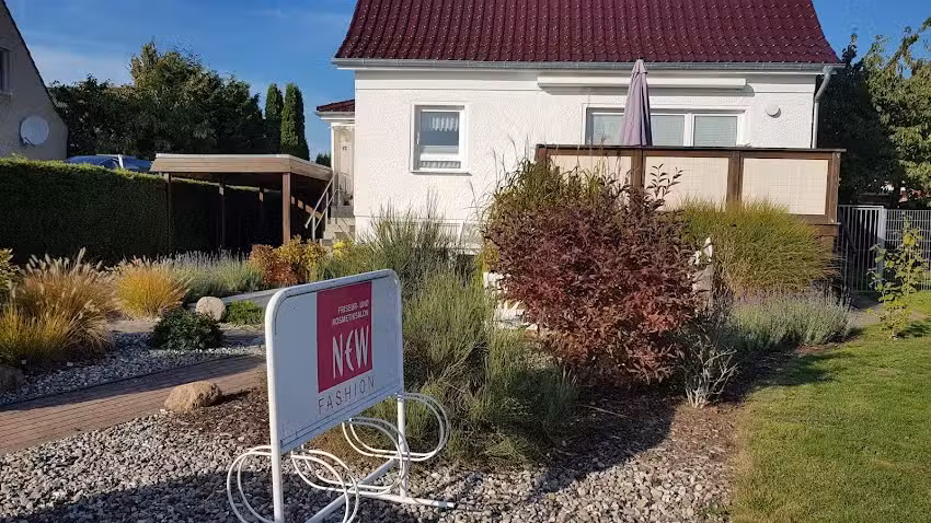 Salon Newfashion, Liane Finck