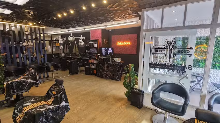 Salon Nova