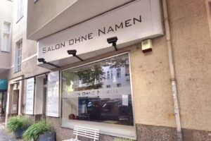 Salon ohne Namen
