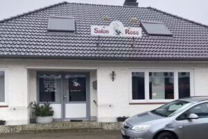 Salon Ross