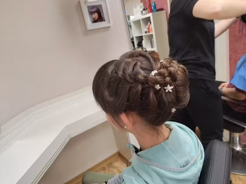 Salon Schw&auml;r Inh. J. Schw&auml;r-Siegmund