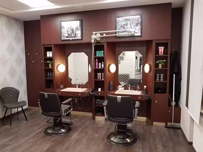 Salon Schwis Inh. Nicole Schomaker