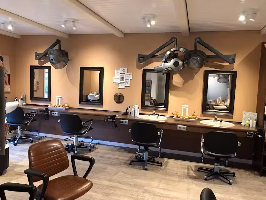 Salon Simone Inh. Simone Fels