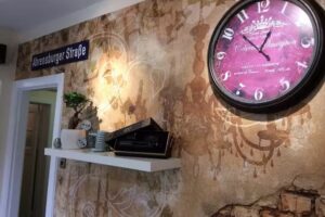 Salon um Haaresbreite Anika F&ouml;hring