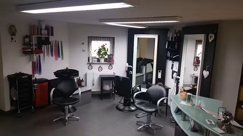 Salone Rubino; Rita Rubino Friseurbetrieb