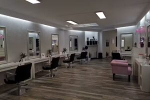 Sandra Velez Hairsalon