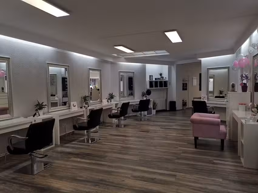 Sandra Velez Hairsalon