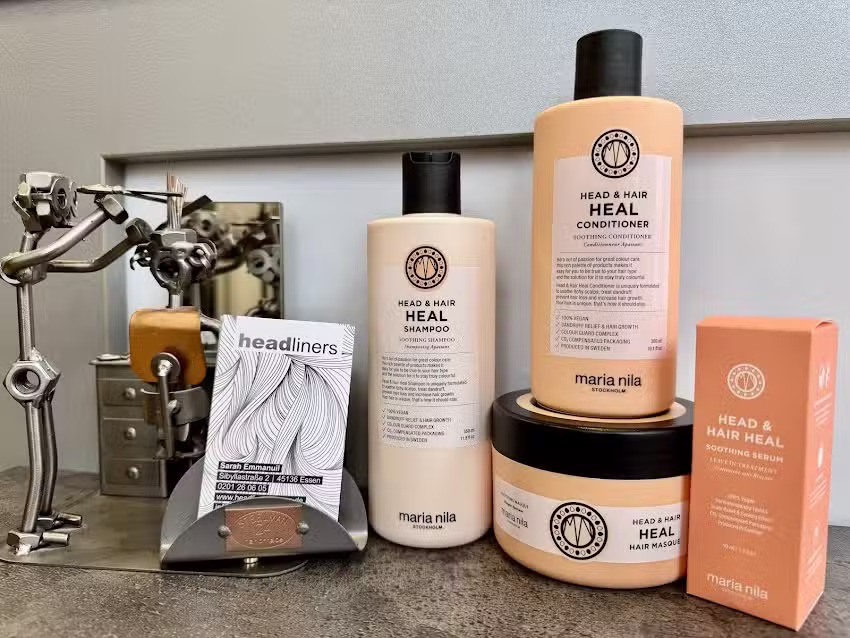 Sarah Emmanuil headliners