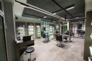 SARR & BR&Auml;NDLE &ndash; BEAUTY | BARBER