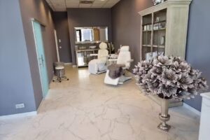 SB COSMETIC&VISAGISTIC