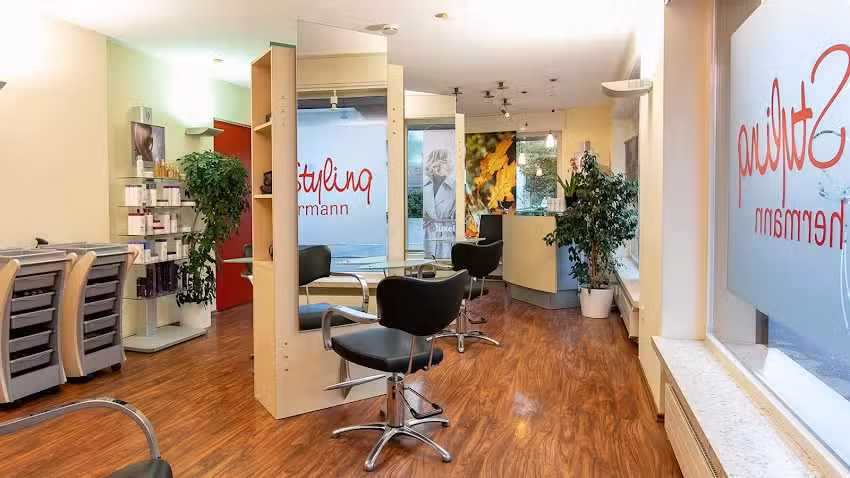 Schnitt & Styling Lisa Hermann