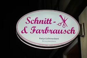 Schnitt und Farbrausch