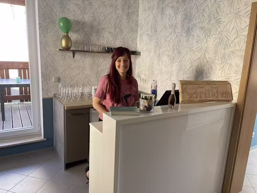 SCHNITTCHEN Friseurmeister Salon