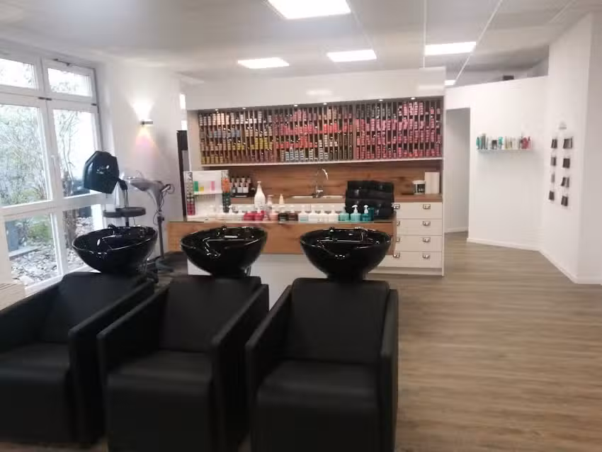 Schnittpunkt Frisuren H&ouml;fingen