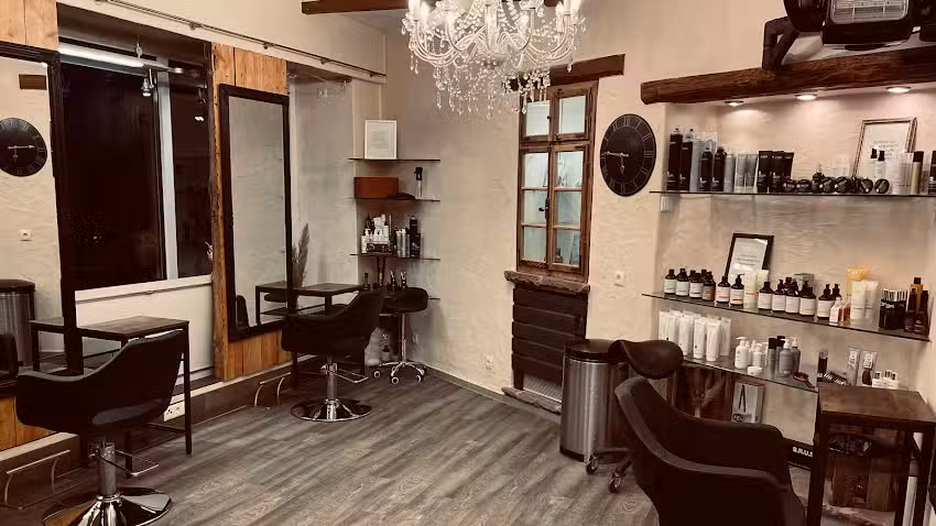 Schwartz-Arbeit by Cora Schwartz