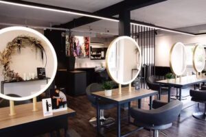 SECTION hair artists