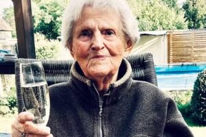 SeniorenserviceLeipzig© – wir helfen gern