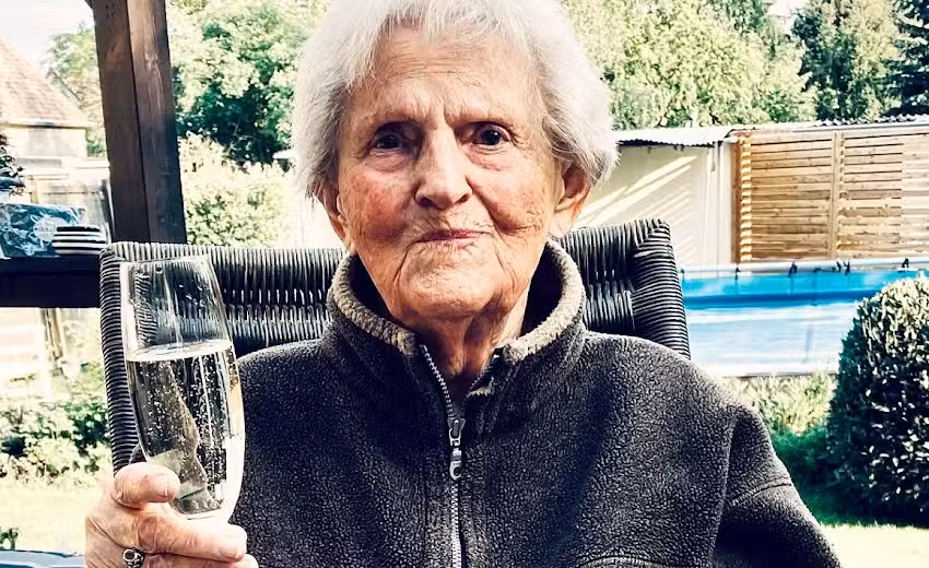 SeniorenserviceLeipzig&copy; &ndash; wir helfen gern