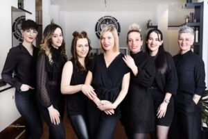 Sinas Fris&ouml;r am See