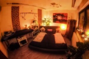 Sinnesspiel &ndash; Massagen & Sugaring